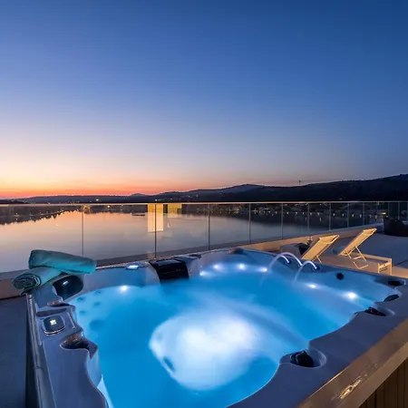 Olive Vista 2, Zatoglav, Rogoznica * Podglavica