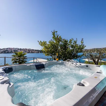 וילה Olive Vista 2, Zatoglav, Rogoznica *