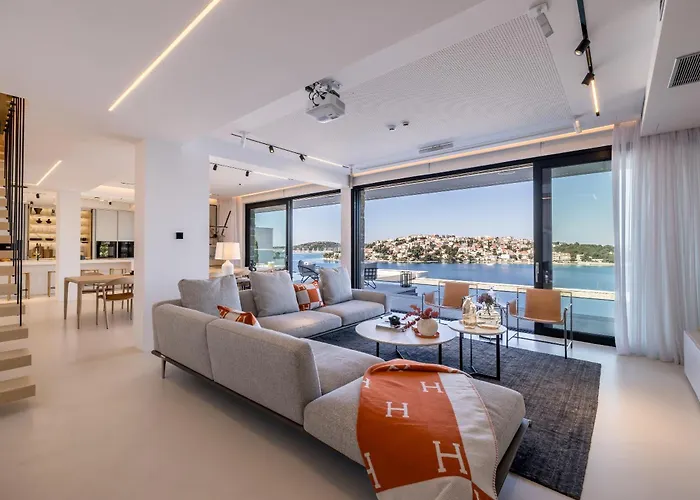 Olive Vista 2, Zatoglav, Rogoznica *